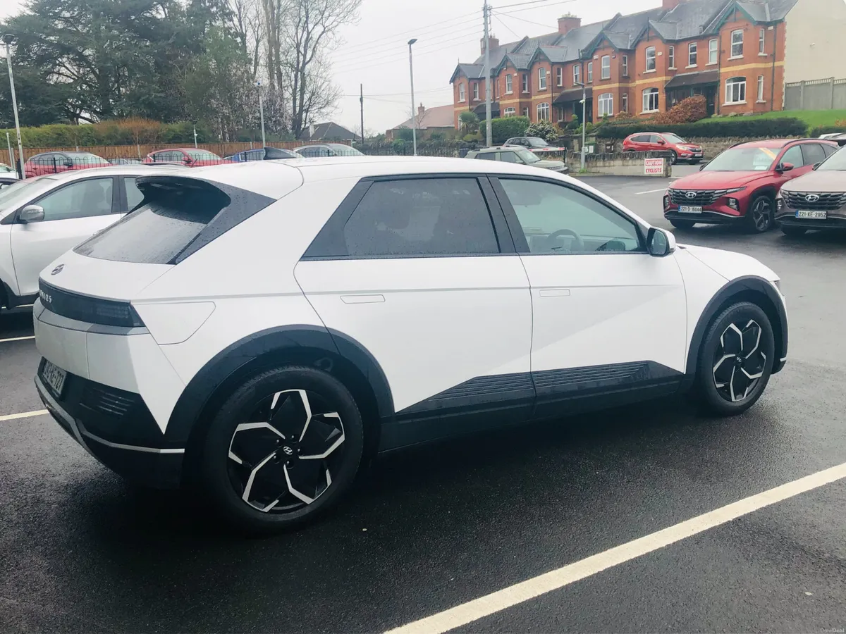 Hyundai Ioniq 5 Stellar 77Kwh - Image 3