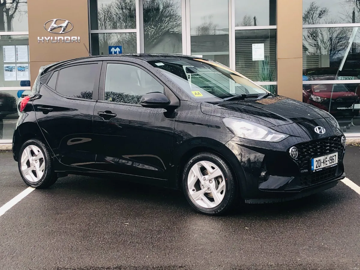 Hyundai i10 Deluxe Plus 1.0 Petrol - Image 1