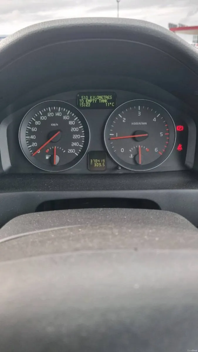 Volvo S40 1.6d 2010 - Image 2