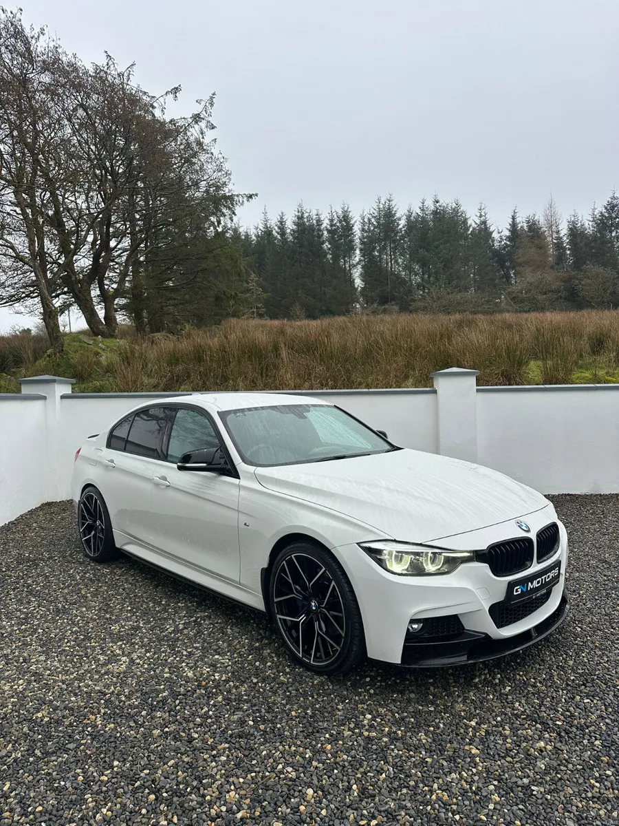 2018 BMW 320D Shadow Edition - Image 3