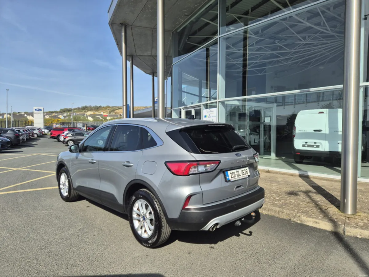 Ford Kuga TITANIUM 5DR 1.5 TD120PS - Image 4