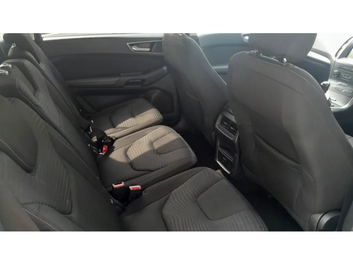 Ford S-Max 2.0 TDCI 120PS MANUAL 4DR ZETEC - Image 6