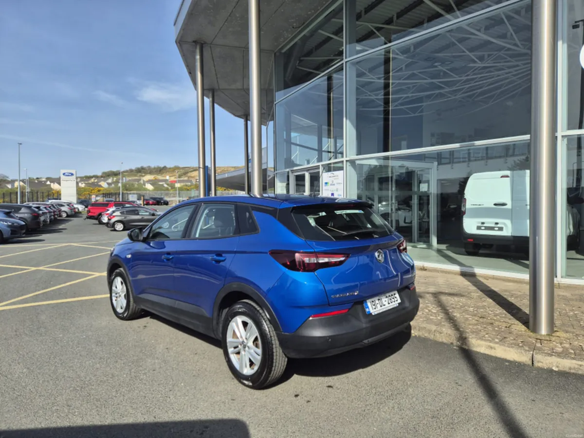 Vauxhall Grandland X 1.5TD 130PS 5DR - Image 3