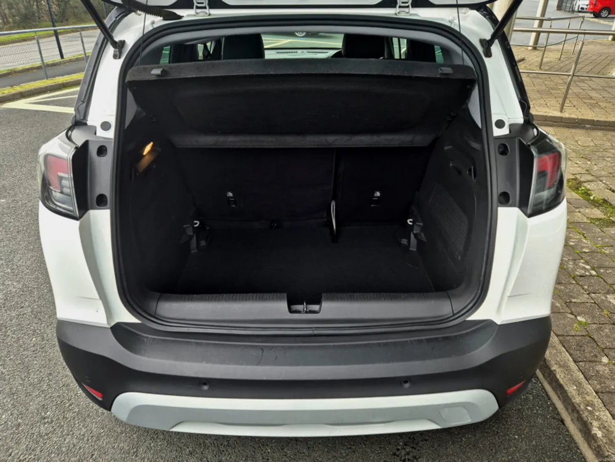 Opel Crossland X SPORT 1.2 83PS 5DR - Image 4