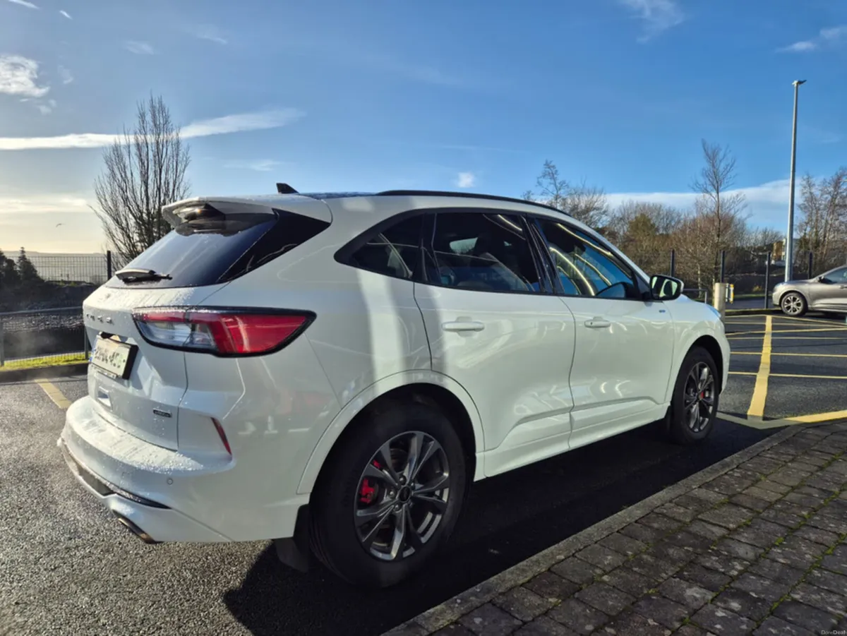 Ford Kuga ST-LINE X 2.5 PHEV 225 S6.2 4DR - Image 4