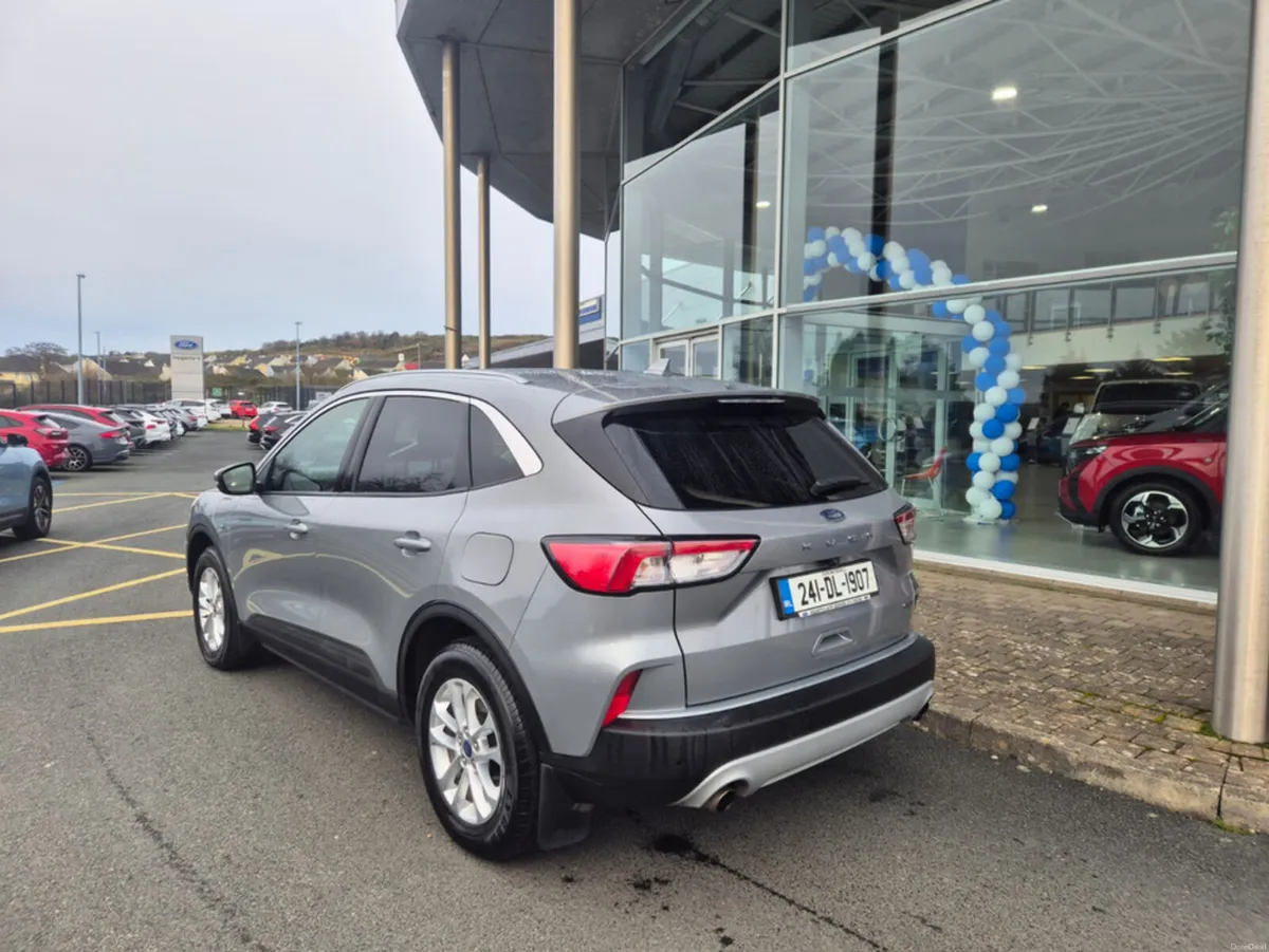 Ford Kuga TITANIUM 2.5 PHEV 225 S6.2 - Image 4