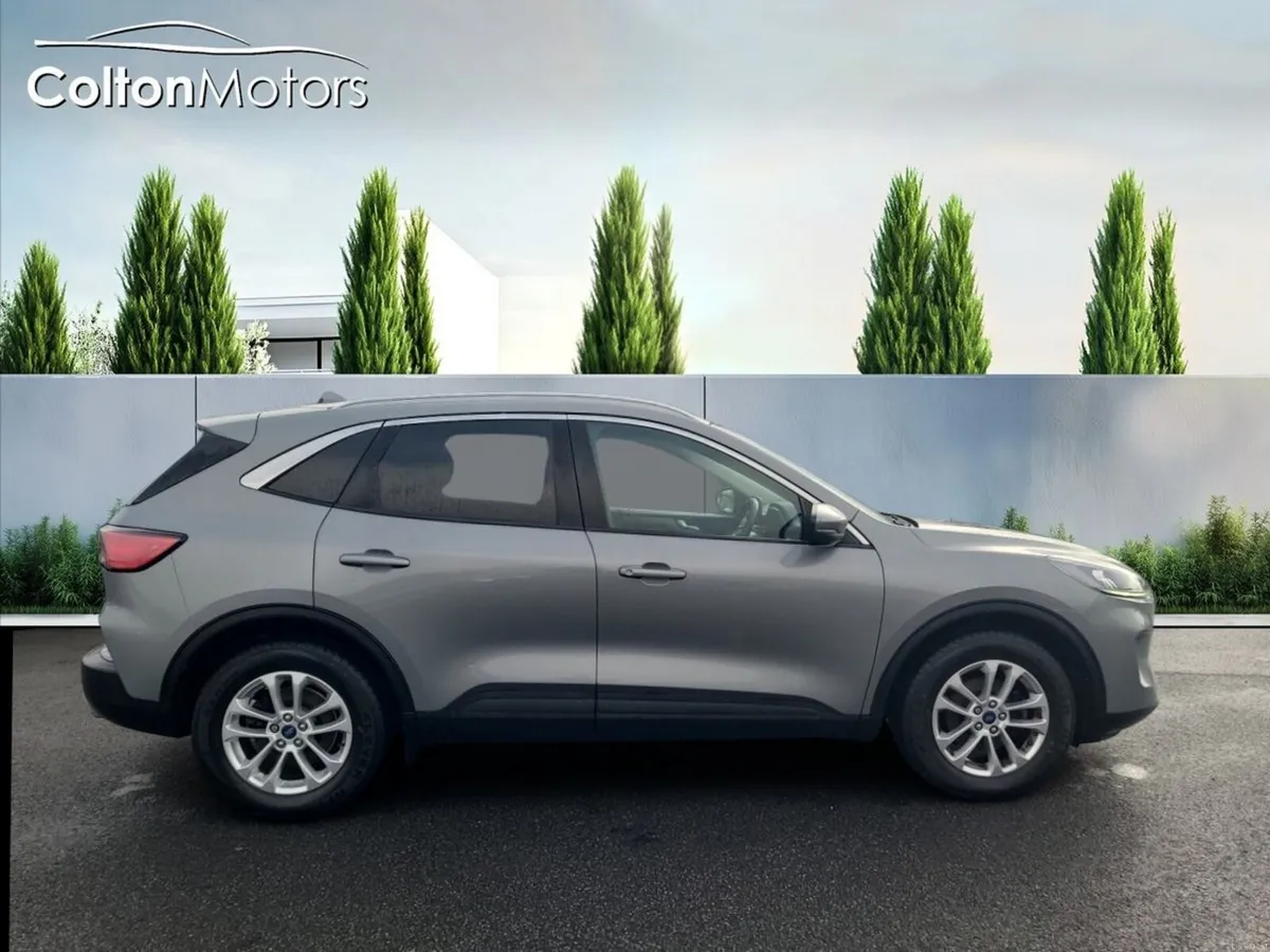 Ford Kuga 1.5 EcoBlue 120PS Titanium - Image 3