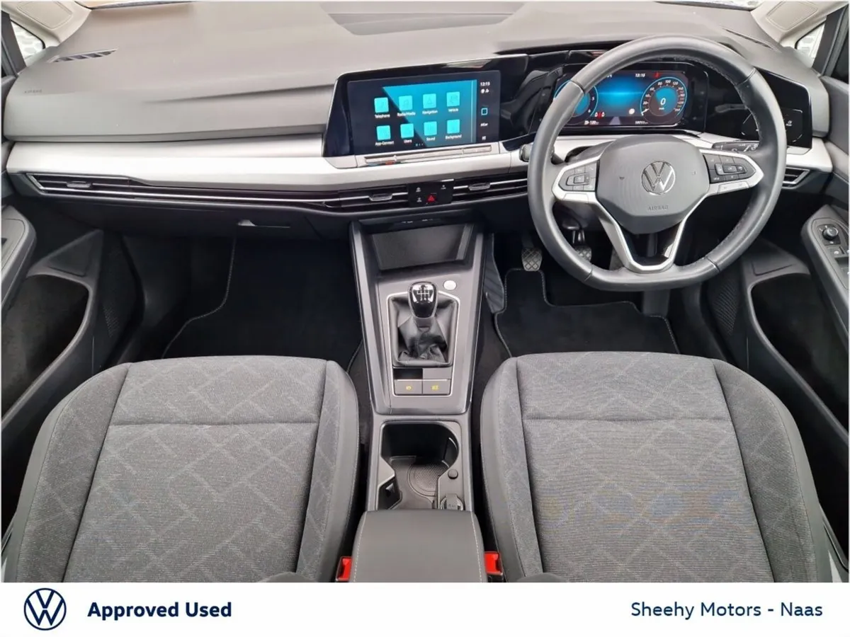 Volkswagen Golf Life 2.0TDI - Image 3