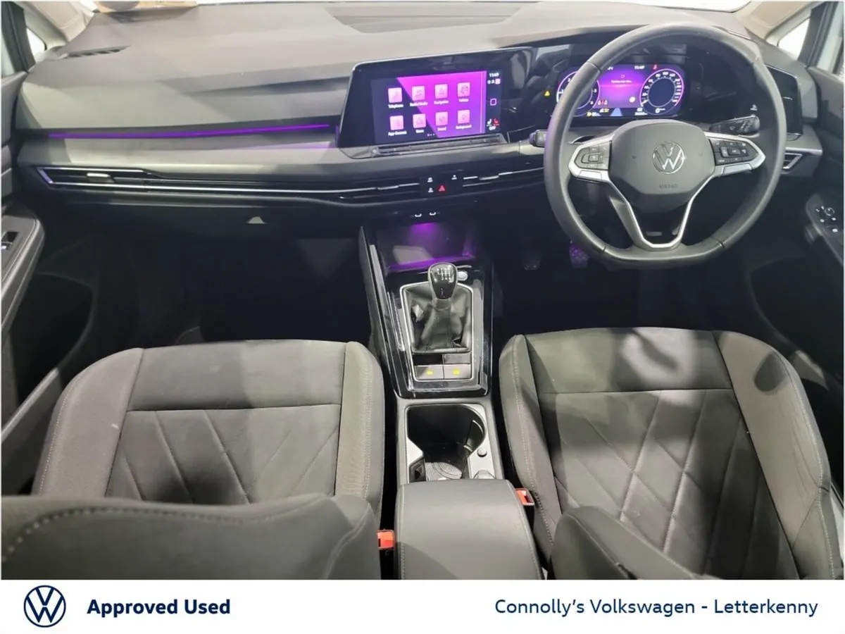 Volkswagen Golf 2.0 TDI 115HP Style - Image 4