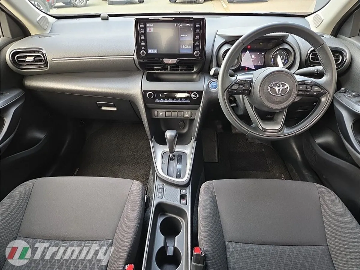 Toyota Yaris Cross DEAL DONE ** LOW MILEAGE ** HIG - Image 2