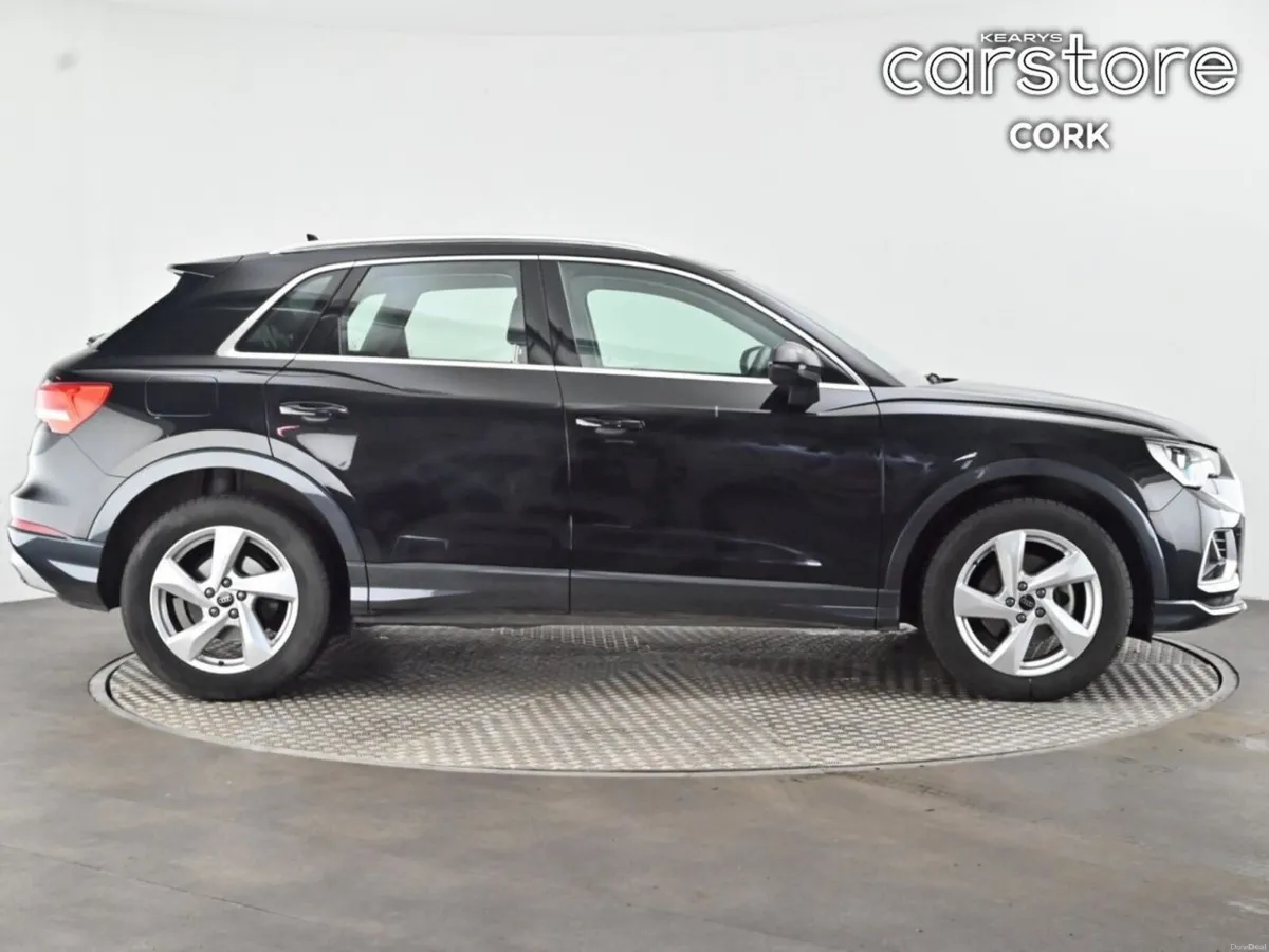 Audi Q3 35 TDI 150HP SE - Image 3