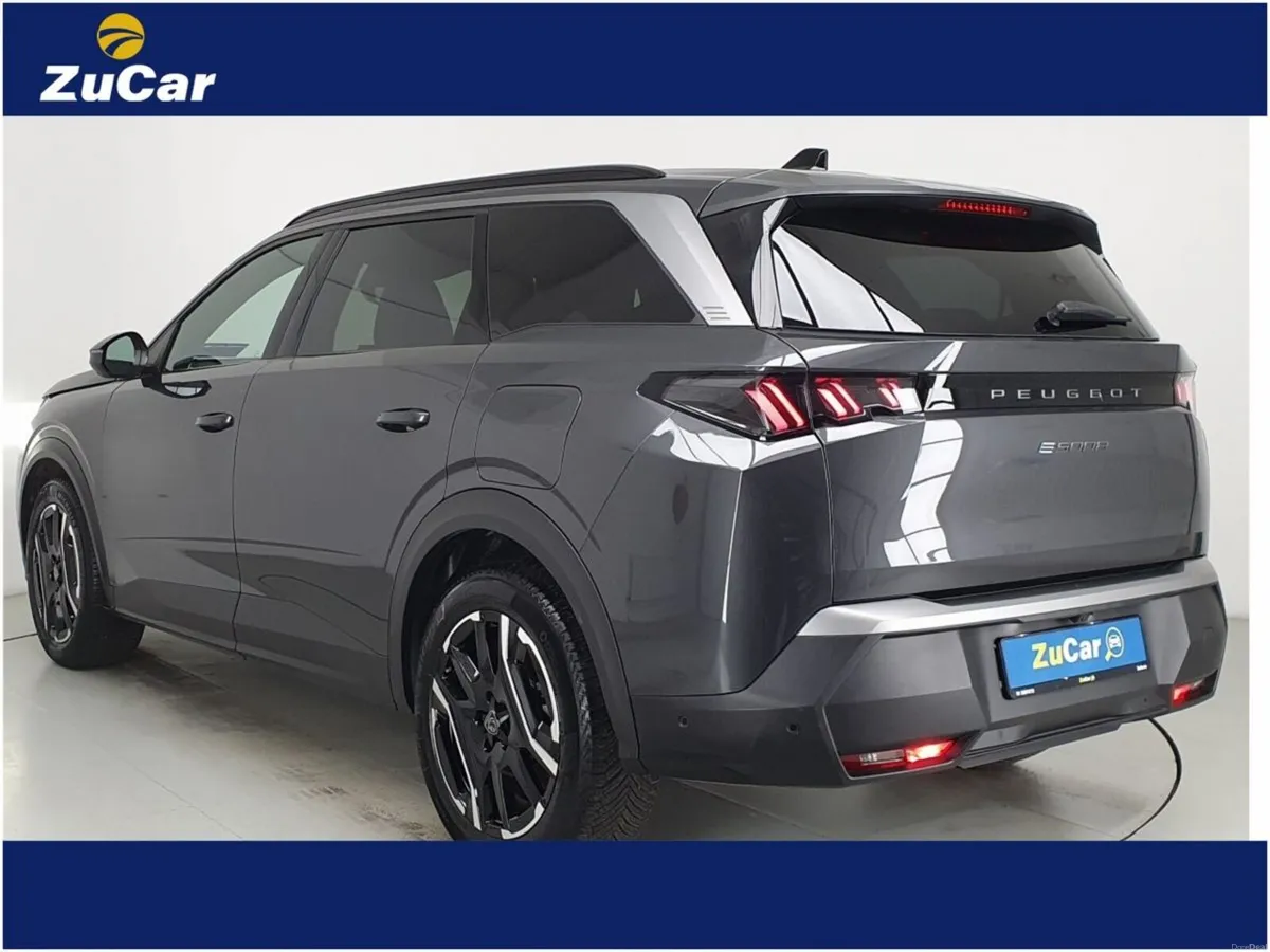Peugeot 5008 E-5008 Allure  Allure  210 Electric 7 - Image 4