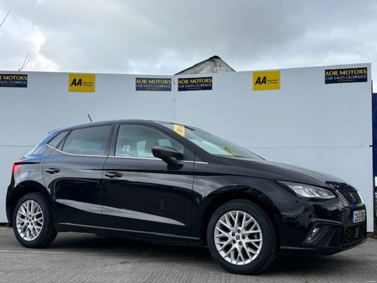 SEAT Ibiza 2023 Automatic - Image 1