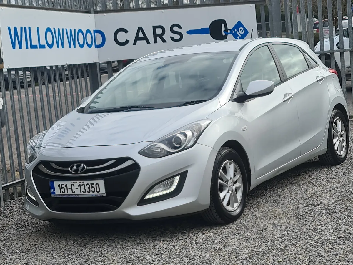 Hyundai i30 1.6crdi 5dr deluxe 2015 new nct 05/27 - Image 1