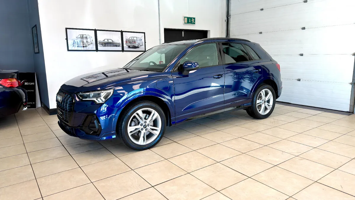 Audi Q3 45TFSIe S-Line - Image 5
