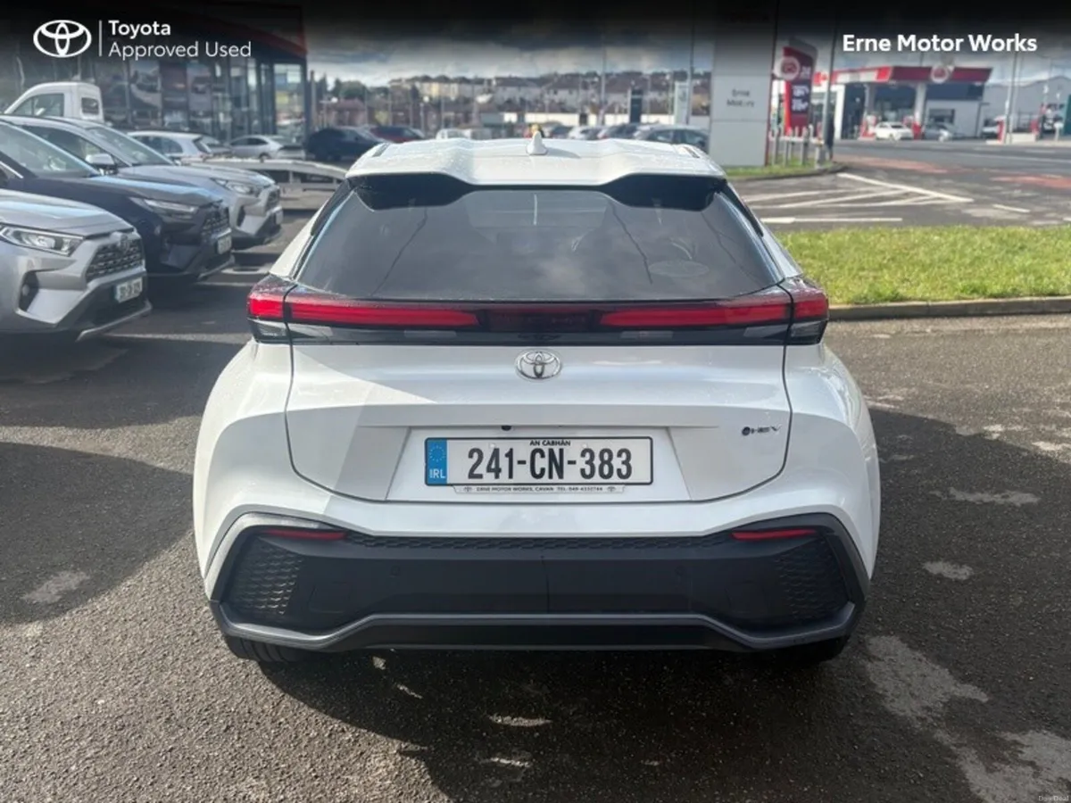 Toyota C-HR C-HR HYBRID SPORT - Image 4