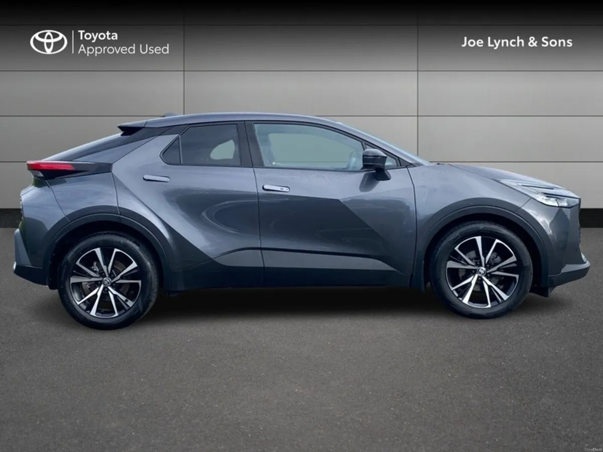 Toyota C-HR C-HR HYBRID SPORT - Image 3