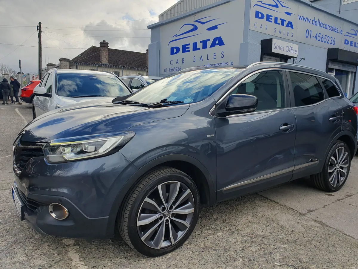 2017 RENAULT KADJAR SIGNATURE NAV 1.5 DCI 110BHP - Image 2
