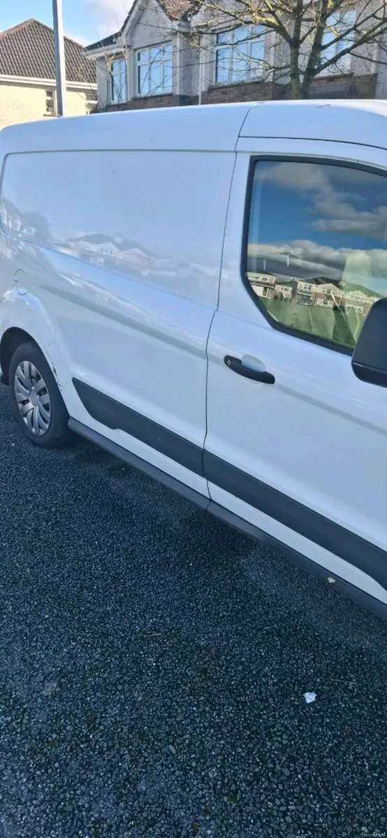Ford Transit Connect - Image 2