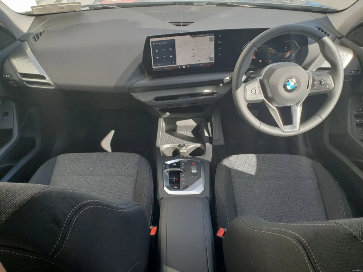 BMW 1-Series 1.5 - Image 4