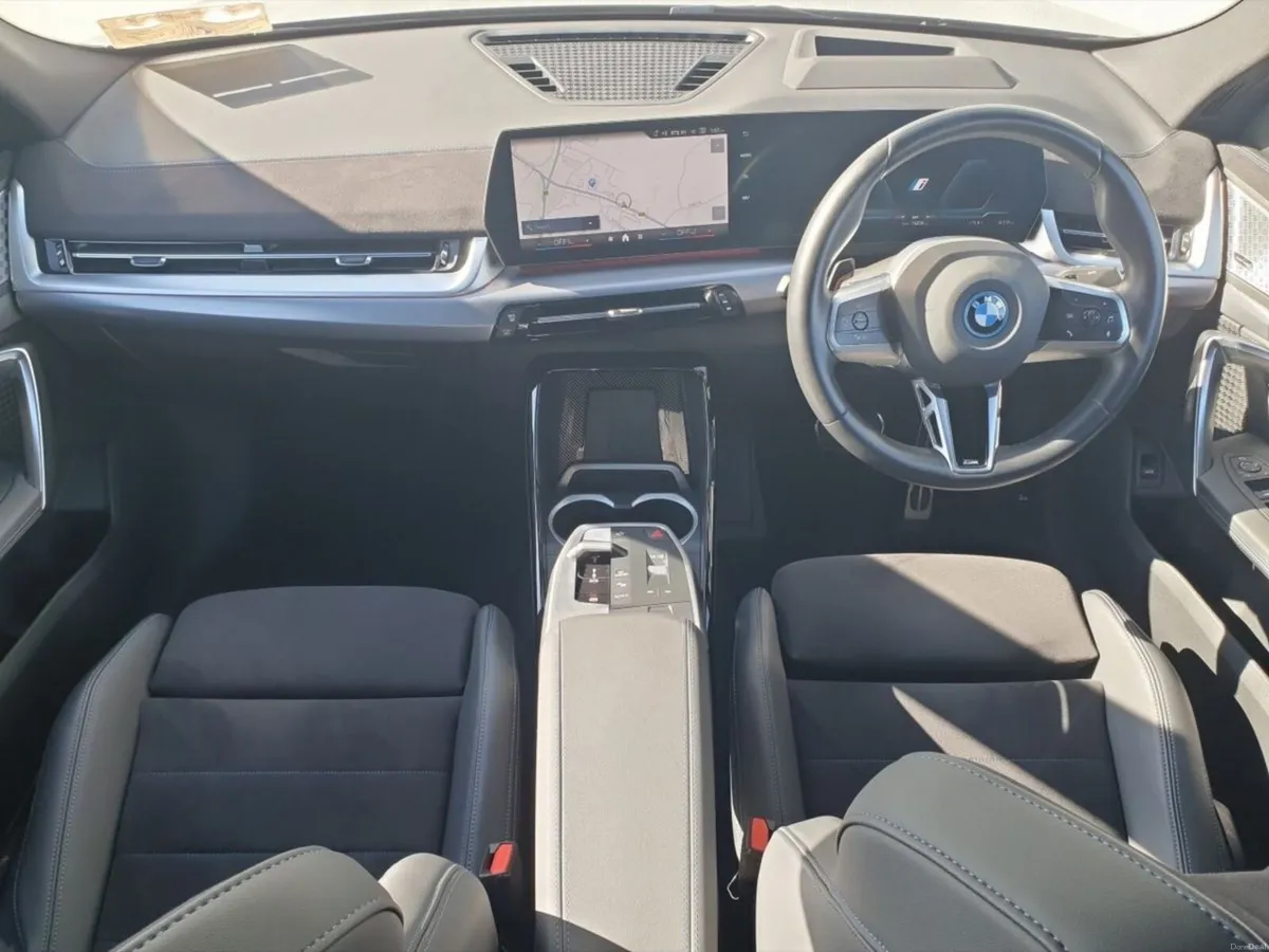 BMW iX2 eDrive20 M Sport - Image 4