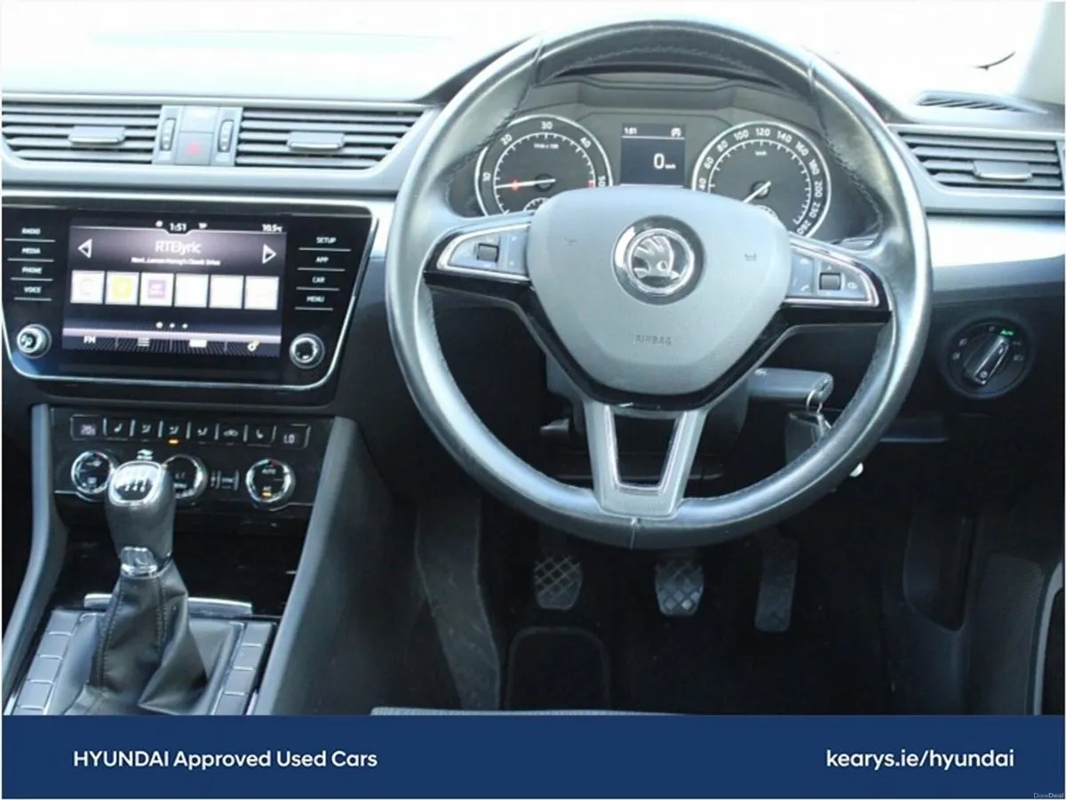 Skoda Superb 2.0 TDI 150bhp Ambition - Image 4