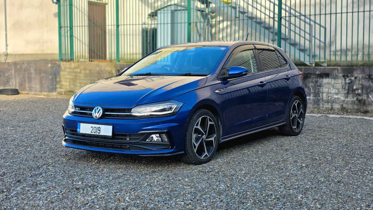 VW Polo R-Line Automatic - Image 4