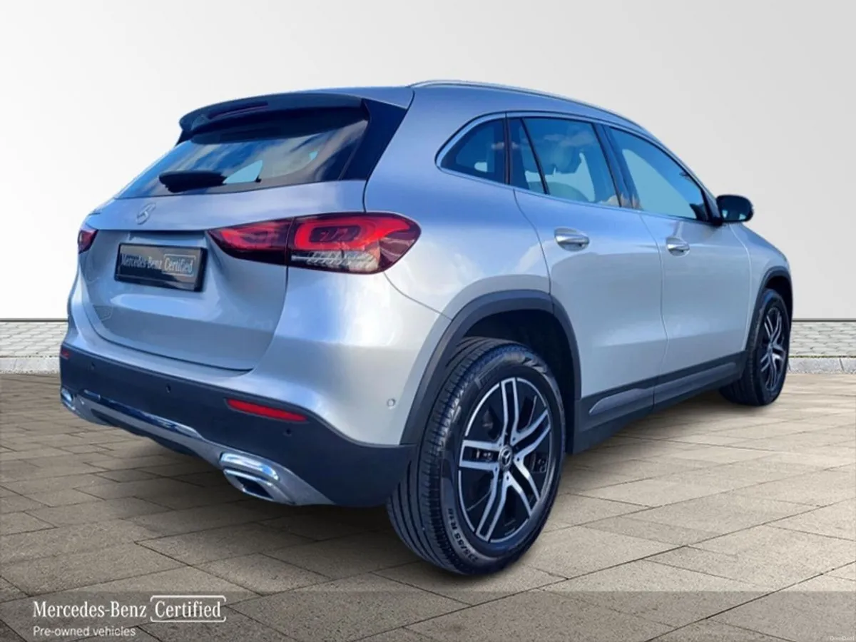 Mercedes-Benz GLA GLA200d  Progressive AUTO - Image 4