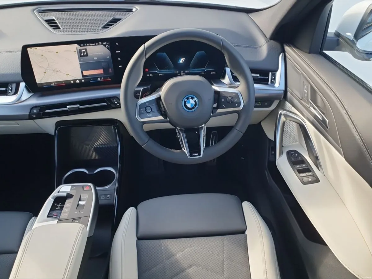BMW iX2 iX2 eDrive20 M Sport - Image 5