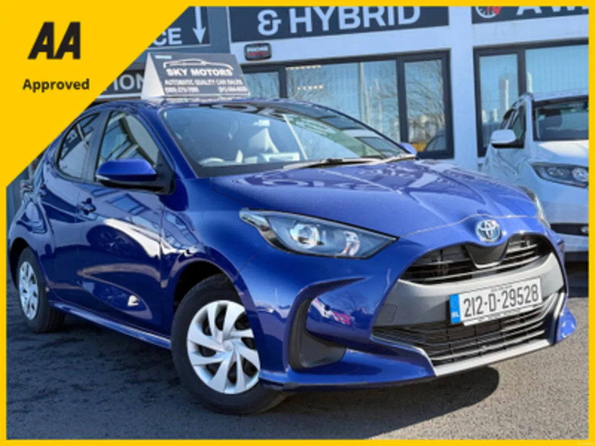 2021 Toyota YARIS 1.5 Hybrid automatic, - Image 1