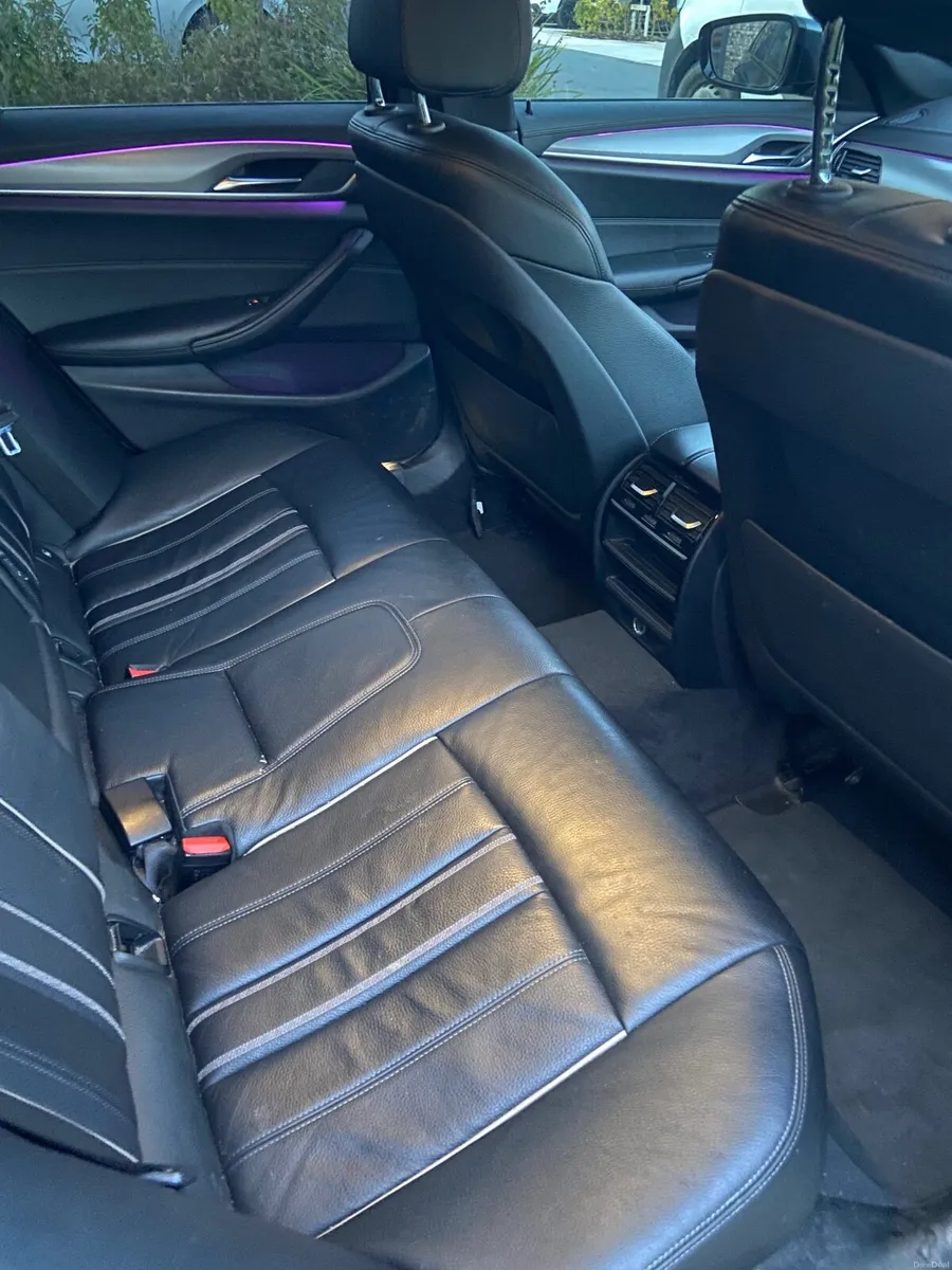 BMW 5-Series  M Sport 2018 - Image 3