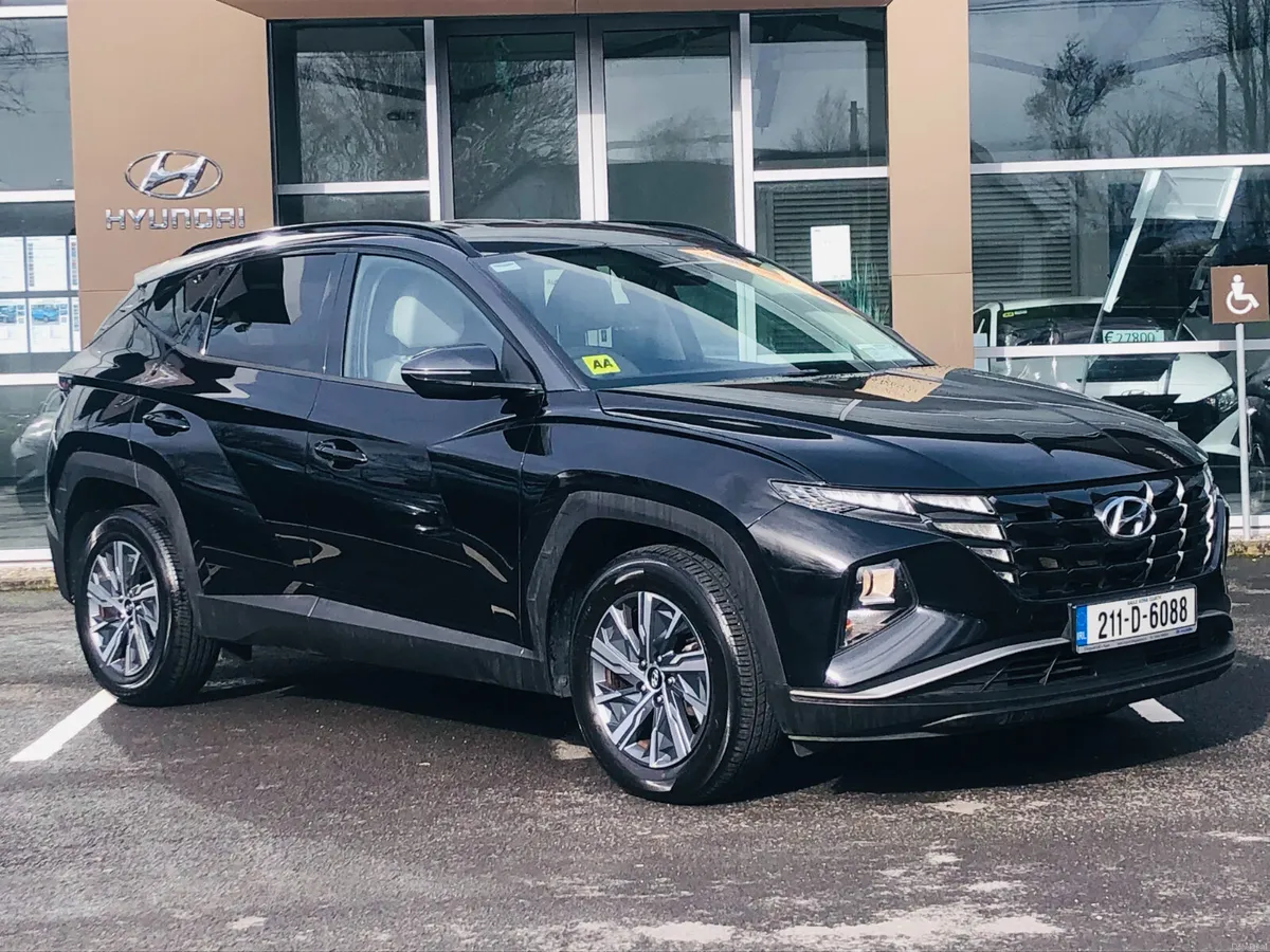 Hyundai Tucson Executive 1.6 Hybrid Automatic - Image 1