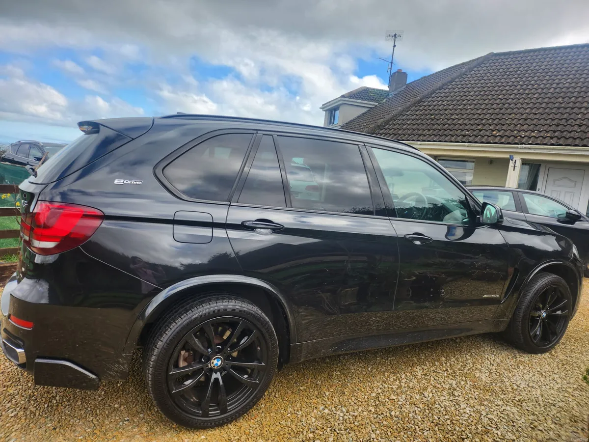 BMW X5 2.0 Hybrid M Sport in Fantastic condition - Image 4