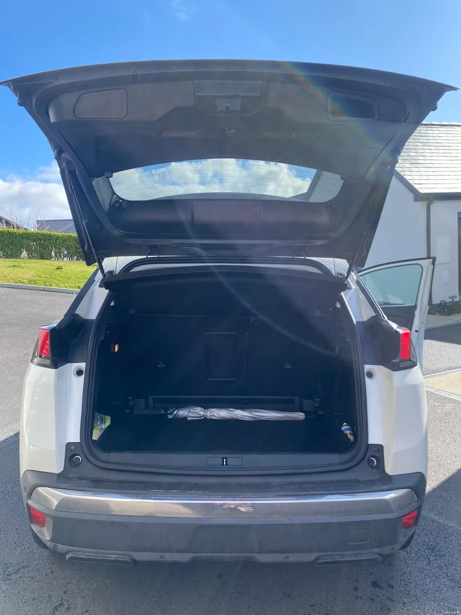 Peugeot 3008 2018 - Image 2