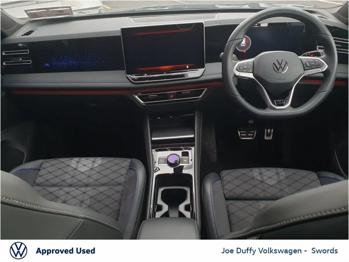 Volkswagen Tiguan Tiguan R-Line Tsi Phev S-A  R-Li - Image 3