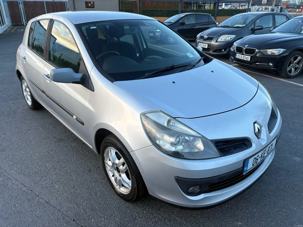 2006 Renault Clio NEW NCT TODAY 01/27 - Image 2