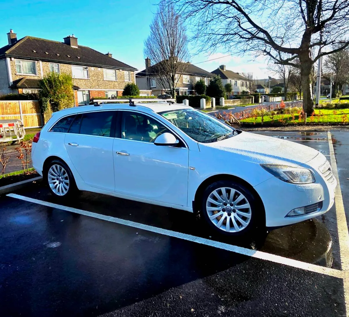 Opel Sports Tourer - 4X4 estate (elite model) - Image 3