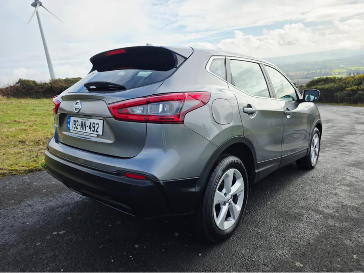 Nissan Qashqai 1.5 DCI ACENTA PREMIUM 115PS 5DR - Image 3