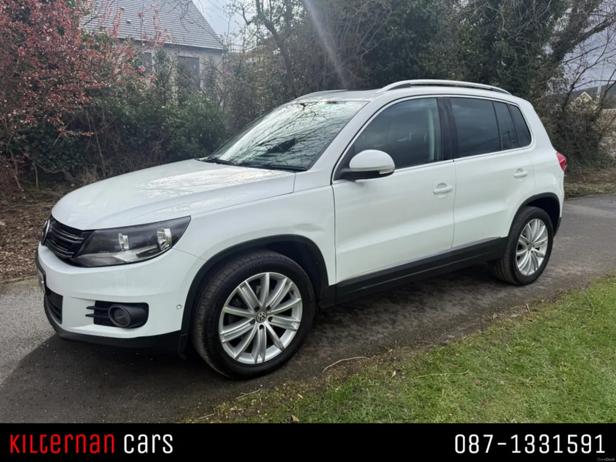 Volkswagen Tiguan SPORT PAN ROOF LEATHER - Image 4