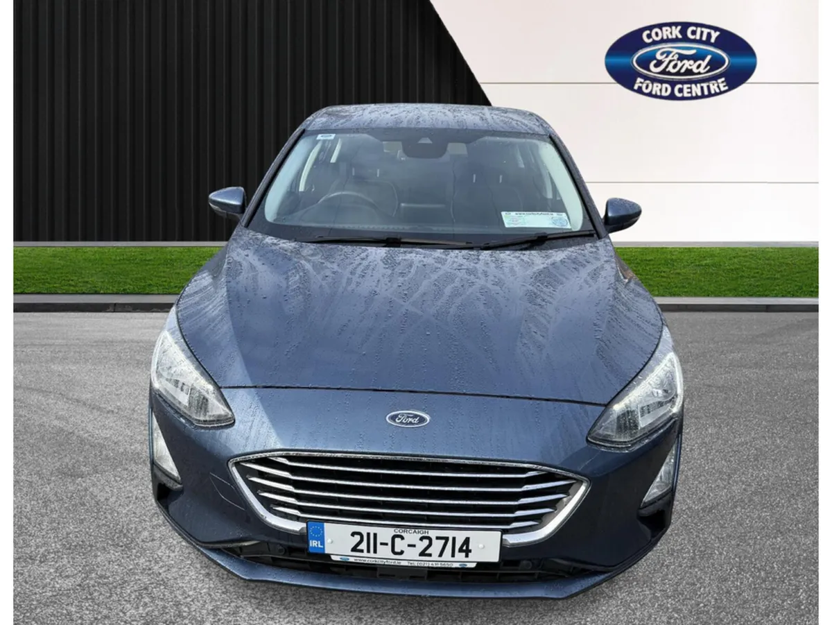 Ford Focus TITANIUM EDITION 5DR 1.0T125 MHEV - Image 3