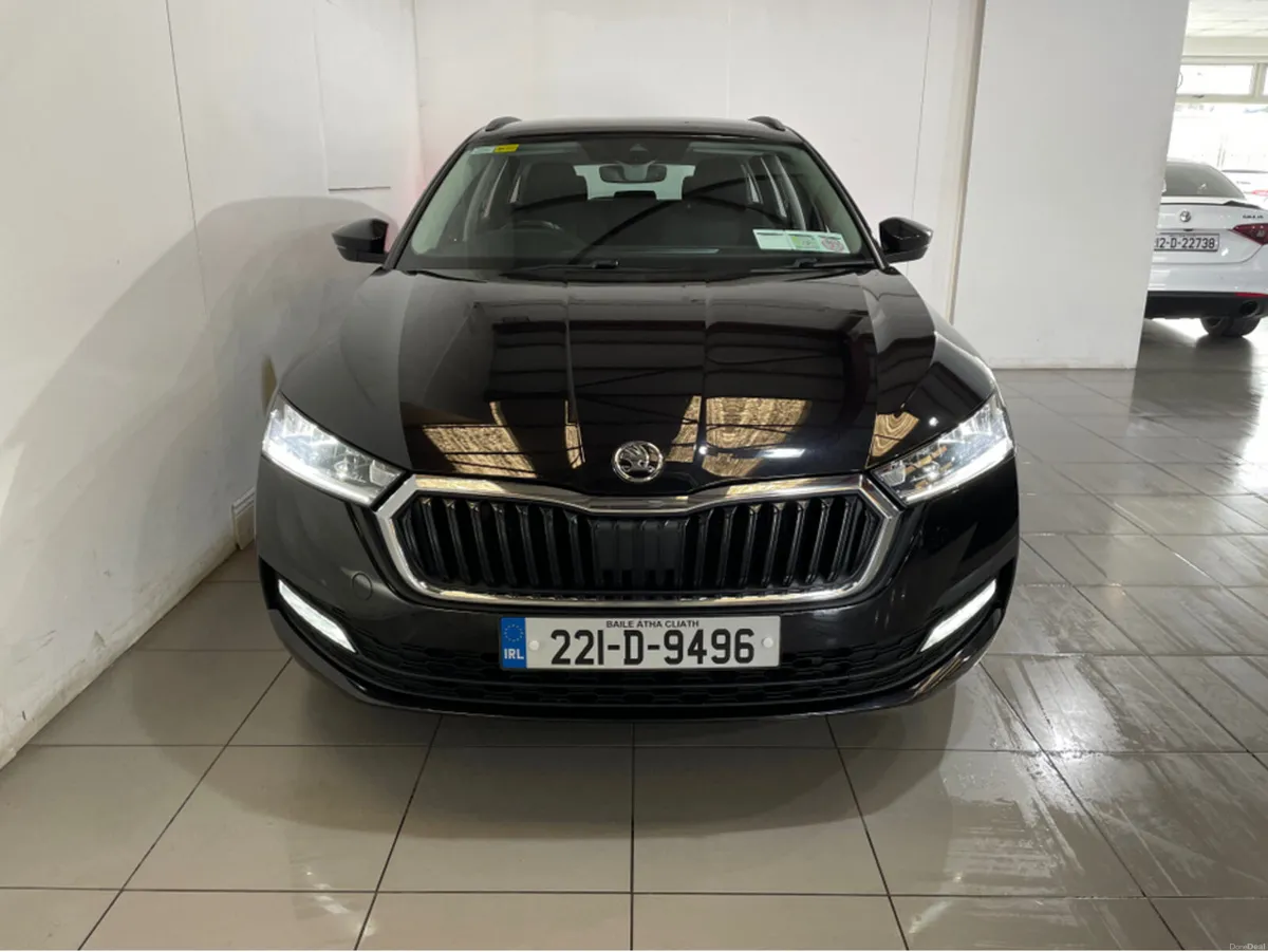 Skoda Octavia C AMBITION 2.0 TDI 1 115HP 5DR - Image 2