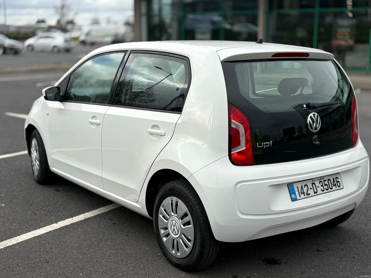 Volkswagen up - Image 3