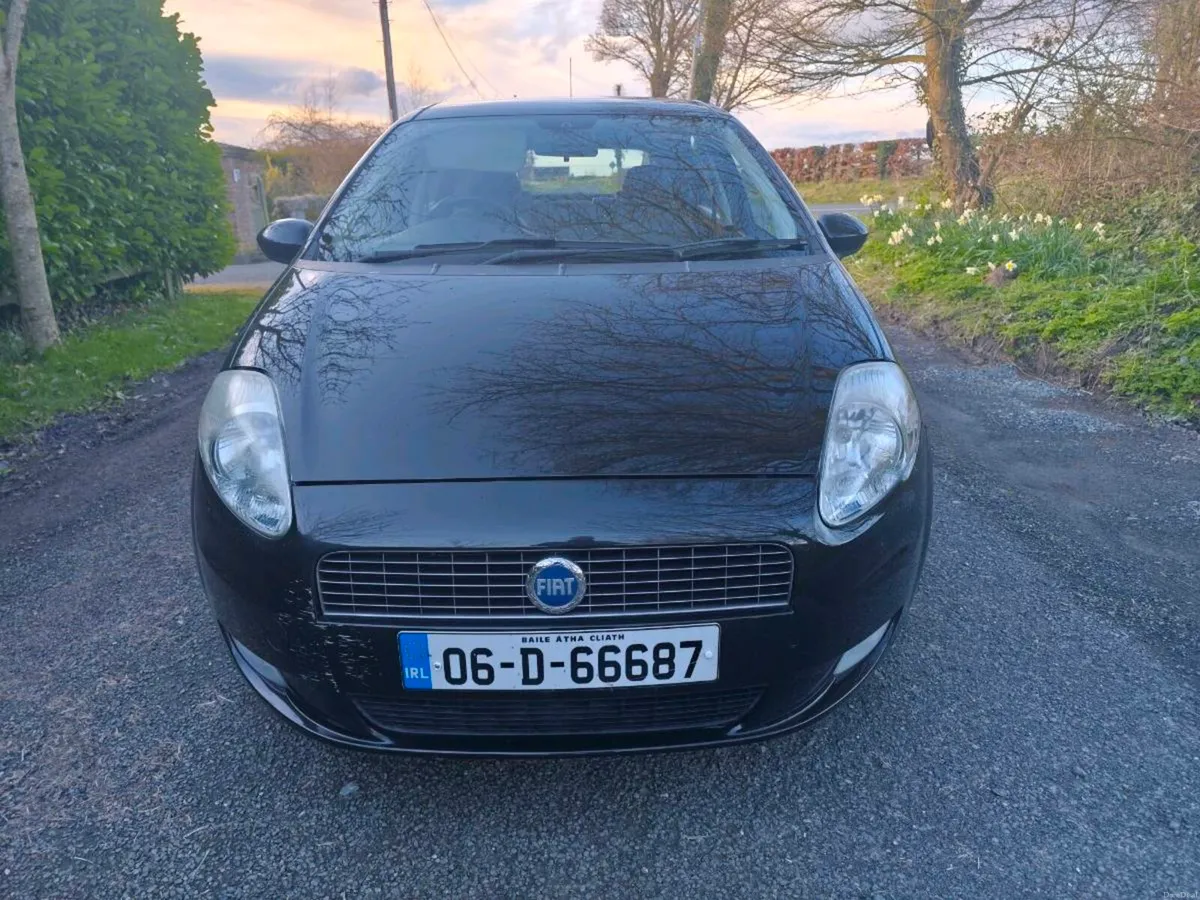 58k Miles NCT 08/26 Fiat Punto 1.2 Dynamics 2006 - Image 4