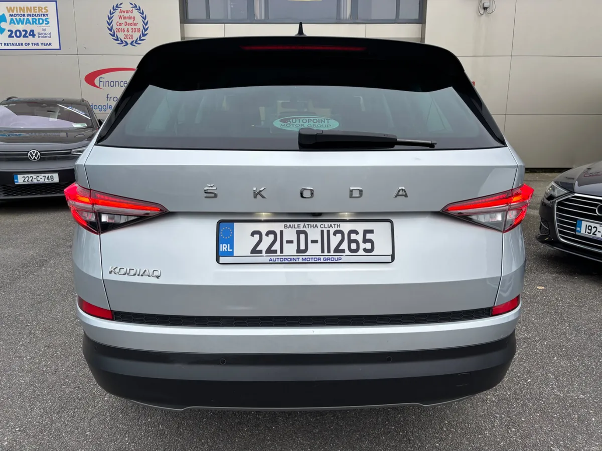2.0 TDI AMBITION DSG (150bhp) 1 YEAR WARRANTY - Image 5