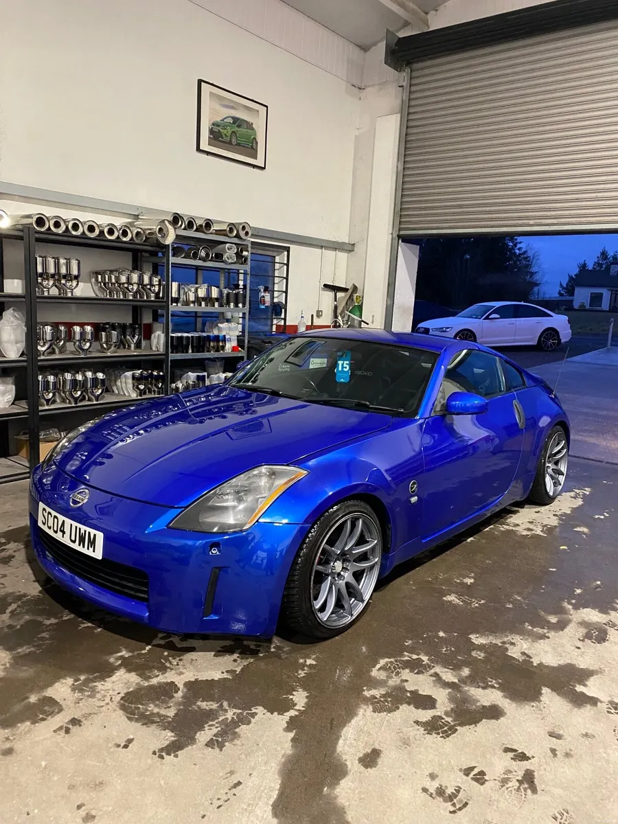 Nissan 350Z 2004 - Image 1