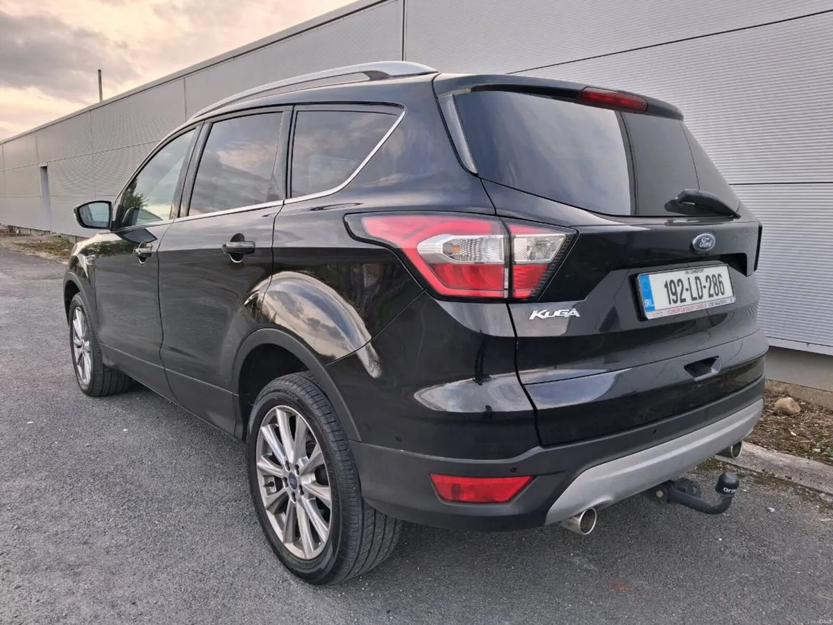 Ford Kuga 2.0d Titanium 2019 Manual - Image 3