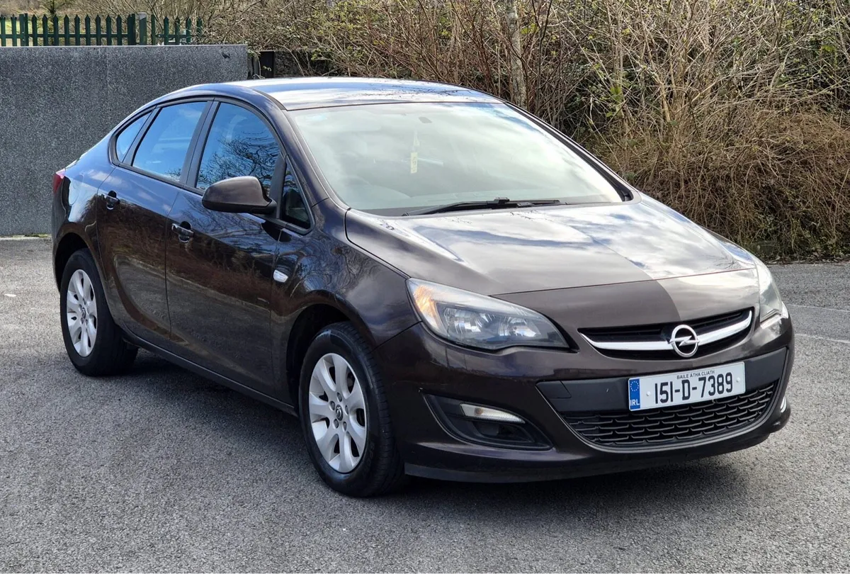 2015 Opel Astra *NEW NCT * - Image 1