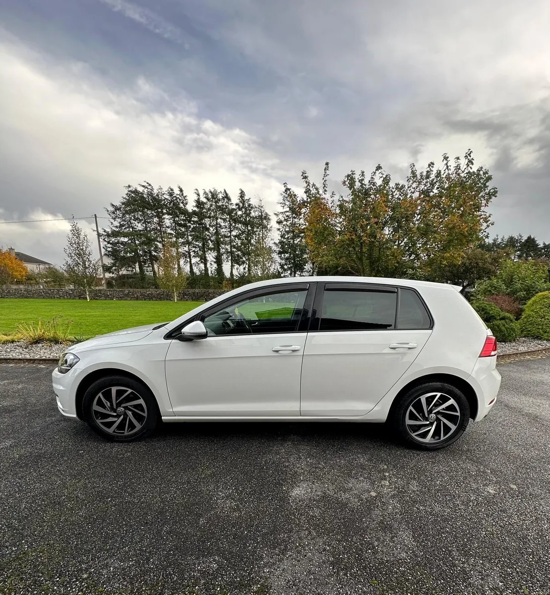 Volkswagen Golf - Image 3