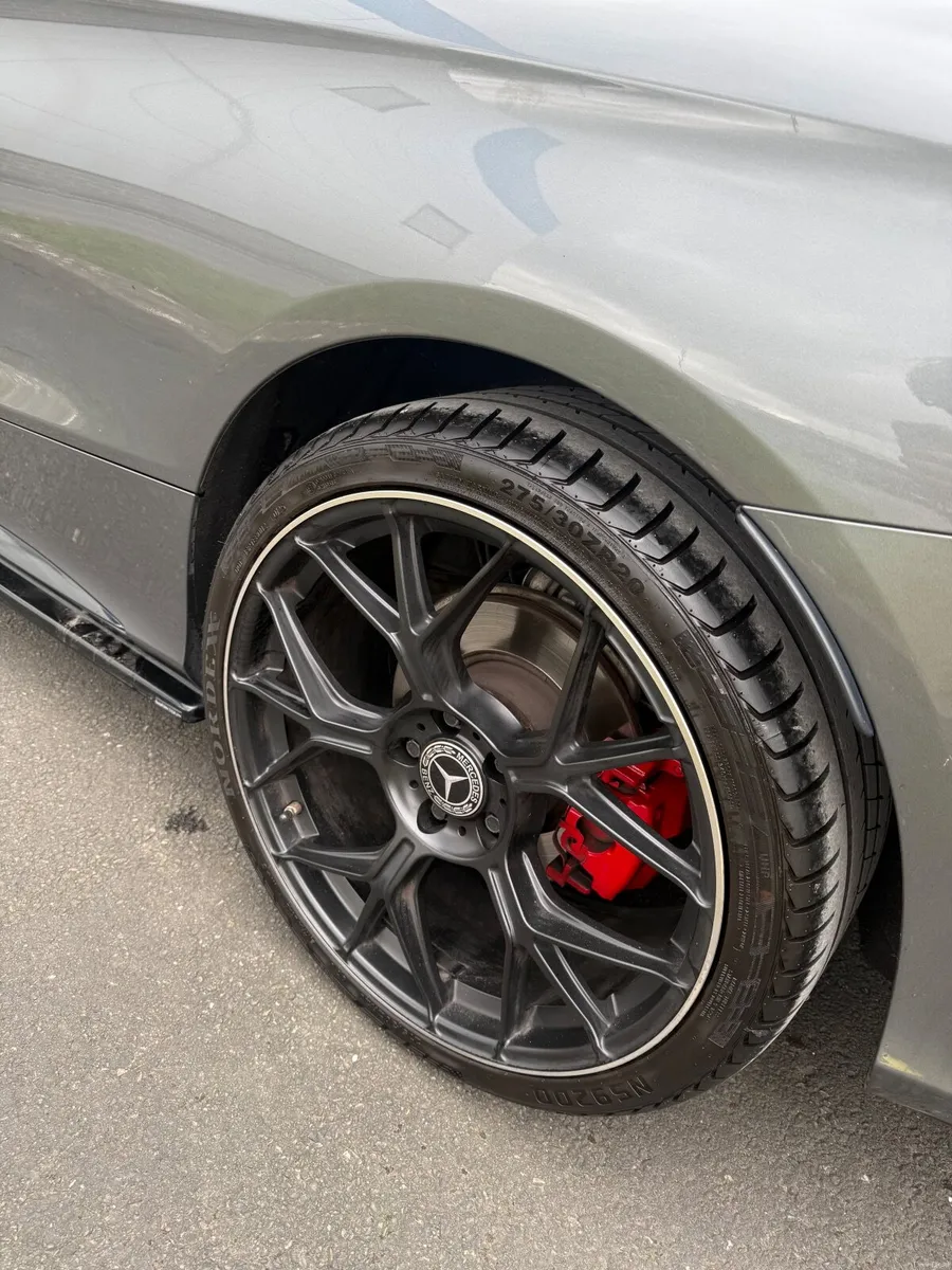 Mercedes-Benz C-Class 2017 - Image 3