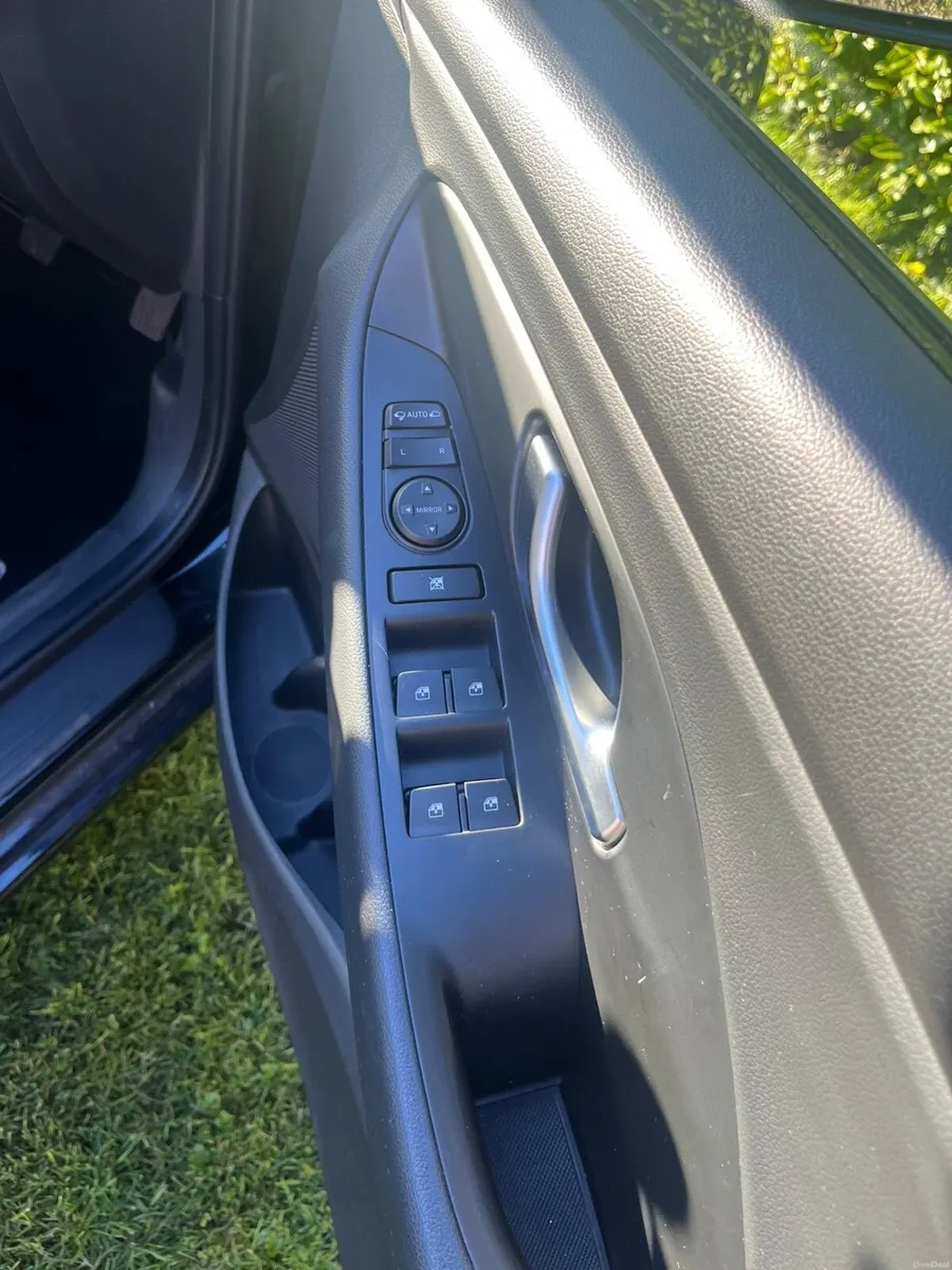 Hyundai - Image 6